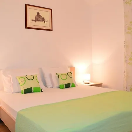 Vilim 3* ティスノ