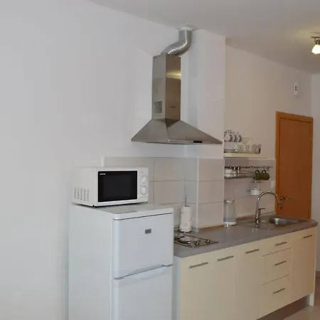 Vilim 1241 Tisno